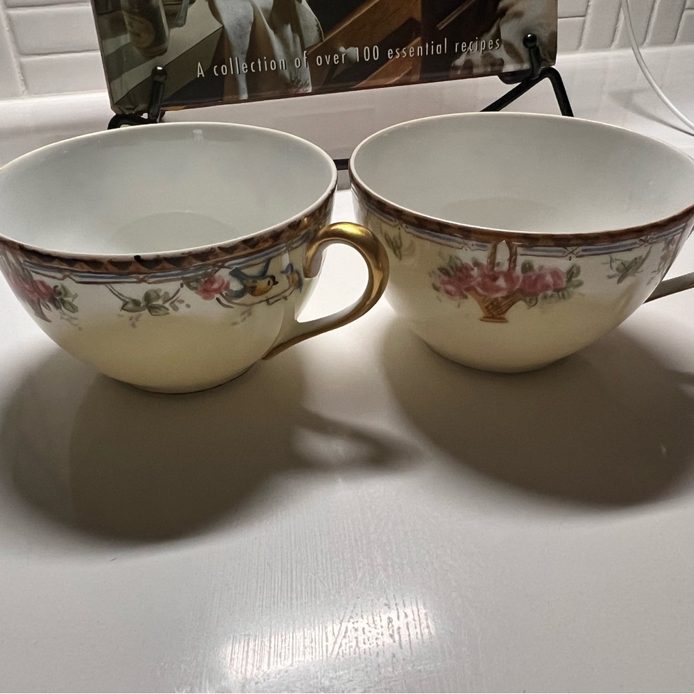Vintage Noritake Japan tea cups set of 2